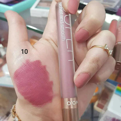 O.TWO.O Honey Whisper Velvet Matte Lip Gloss - Otwoocosmetics